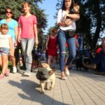 Kazimierza Wielka. Pierwsza Kazimierska Parada Psów / Kamil Włosowicz / Radio Kielce