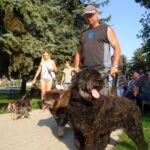 Kazimierza Wielka. Pierwsza Kazimierska Parada Psów / Kamil Włosowicz / Radio Kielce