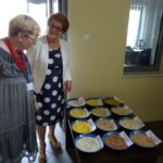 Suchedniów. II Suchedniowskie Święto Kaszy. Na zdjęciu: poseł Maria Zuba (po prawej) / Tomasz Piwko / Radio Kielce