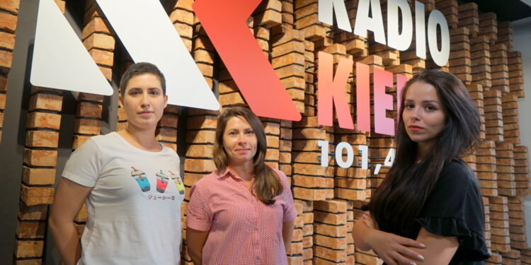Pokolenie M, od lewej: Katarzyna Prędotka, Katarzyna Socha i Monika Miller / Kamil Król / Radio Kielce
