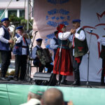 Chmielnik. XIX Powiatowy Przegląd Zespołów Folklorystycznych i Solistów / Karol Wójcik / Radio Kielce