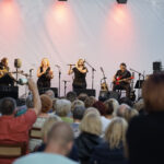 Kielce. Tarasy Sztuki. Letnia scena KCK. Widowisko „Usłyszeć Taniec” / Karol Wójcik / Radio Kielce