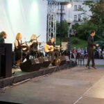 Kielce. Tarasy Sztuki. Letnia scena KCK. Widowisko „Usłyszeć Taniec” / Karol Wójcik / Radio Kielce