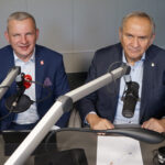 Andrzej Kraśnicki, prezes Związku Piłki Ręcznej w Polsce i przewodniczący Komitetu Organizacyjnego Mistrzostw Świata; Grzegorz Budziosz, wiceprzewodniczący Komitetu Organizacyjnego Mistrzostw Świata, prezes Świętokrzyskiego Związku Piłki Ręcznej / Robert Felczak / Radio Kielce