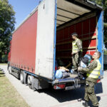 Marsz Szlakiem I Kompanii Kadrowej - piechurzy pokonują trasę ze Słomnik do Miechowa / Karol Wójcik / Radio Kielce