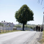 Marsz Szlakiem I Kompanii Kadrowej - piechurzy pokonują trasę ze Słomnik do Miechowa / Karol Wójcik / Radio Kielce