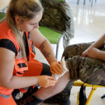 Marsz Szlakiem I Kompanii Kadrowej - piechurzy pokonują trasę ze Słomnik do Miechowa / Karol Wójcik / Radio Kielce