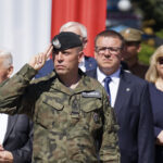 Marsz Szlakiem I Kompanii Kadrowej - piechurzy dotarli do Miechowa / Karol Wójcik / Radio Kielce