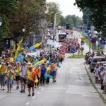 Kielce. Mieszkańcy miasta powitali uczestników 37. Pieszej Pielgrzymki Diecezji Kieleckiej na Jasną Górę / Karol Wójcik / Radio Kielce