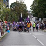 Kielce. Mieszkańcy miasta powitali uczestników 37. Pieszej Pielgrzymki Diecezji Kieleckiej na Jasną Górę / Karol Wójcik / Radio Kielce