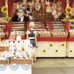 42. Międzynarodowe Targi Sztuki Ludowej  na Rynku Głównym w Krakowie / Marek Lasyk / Radio Kraków