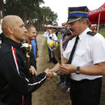 17. Otwarte Mistrzostwa Województwa Świętokrzyskiego Grup Szybkiego Reagowania na Wodzie. Z prawej zastępca Komendanta Wojewódzkiego Państwowej Straży Pożarnej w Kielcach Robert Sabat / Jarosław Kubalski / Radio Kielce