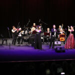 Kielce. Tarasy Sztuki KCK. Koncert muzyki operowej i operetkowej pt. „To, co najpiękniejsze” w wykonaniu zespołu muzyki wiedeńskiej „Strauss Ensemble” / Jarosław Kubalski / Radio Kielce