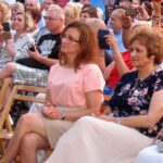 Starachowice. Jubileusz zespołu Juniors Band. Na zdjęciu (od lewej): wojewoda Agata Wojtyszek i starosta Danuta Krępa / Anna Głąb / Radio Kielce
