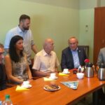 Spotkanie przedstawicieli Międzynarodowej Federacji Piłki Ręcznej z prezydentem Kielc Wojciechem Lubawskim. Od lewej: Wojciech Lubawski, Narcisa Lecușanu, Frantisek Taborsky, Andrzej Kraśnicki, prezes ZPRP i PKOl, Sławomir Szmal, ambasador mistrzostw / Wiktor Dziarmaga / Radio Kielce