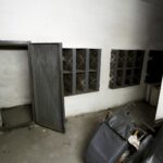 06.04.2016 Kielce. Dworzec PKS. Budynek techniczny. Filtry powietrza. / Jarosław Kubalski / Radio Kielce