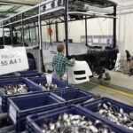 10.10.2016 Starachowice. Zakład MAN. Produkcja autobusów. / Jarosław Kubalski / Radio Kielce