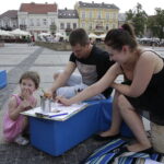 22.07.2017 Kielce. Piknik na pożegnanie zbiorów Muzeum Narodowego, które na czas remontu jadą do Szczecina. / Jarosław Kubalski / Radio Kielce