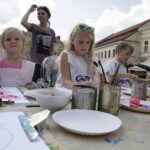 22.07.2017 Kielce. Piknik na pożegnanie zbiorów Muzeum Narodowego, które na czas remontu jadą do Szczecina. / Jarosław Kubalski / Radio Kielce