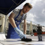 22.07.2017 Kielce. Piknik na pożegnanie zbiorów Muzeum Narodowego, które na czas remontu jadą do Szczecina. / Jarosław Kubalski / Radio Kielce