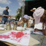 22.07.2017 Kielce. Piknik na pożegnanie zbiorów Muzeum Narodowego, które na czas remontu jadą do Szczecina. / Jarosław Kubalski / Radio Kielce