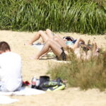 04.08.2018 Cedzyna. Lato. Zalew. Plażowicze / Jarosław Kubalski / Radio Kielce