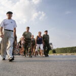 09.08.2018 Jędrzejów. 38 Marsz Szlakiem I Kompanii Kadrowej. Uroczystości na placu Kościuszki / Jarosław Kubalski / Radio Kielce