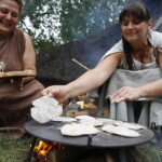 11.08.2018 Nowa Słupia. Dymarki Świętokrzyskie / Jarosław Kubalski / Radio Kielce