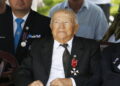 15.08.2018 Kielce. Święto Wojska Polskiego. Henryk Dłużewski, żołnierz AK z rąk wojewody Agaty Wojtyszek otrzymał Krzyż Oficerski Orderu Odrodzenia Polski / Jarosław Kubalski / Radio Kielce