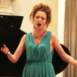 16.08.2018 Busko - Zdrój. II Ogólnopolski Konkurs Wokalny „Bella Voce”. Gala finałowa w sanatorium "Marconi". Wiktoria Wizner / Jarosław Kubalski / Radio Kielce