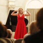 16.08.2018 Busko - Zdrój. II Ogólnopolski Konkurs Wokalny „Bella Voce”. Gala finałowa w sanatorium "Marconi". Sylwia Gorajek / Jarosław Kubalski / Radio Kielce