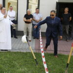 Wbicie pierwszej łopaty pod budowę Centrum Urazowego / Jarosław Kubalski / Radio Kielce