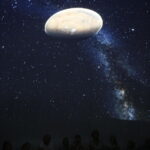 20.08.2018 Machocice Scholasteria. Mobilne planetarium Centrum Nauki Kopernik w szkole podstawowej / Jarosław Kubalski / Radio Kielce