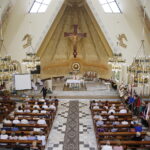 21.08.2018 Kielce. Kościół p.w Jana Chrzciciela. Poświęcenie odnowionego Sztandaru Koła Emerytów i Rencistów przy MPK / Jarosław Kubalski / Radio Kielce