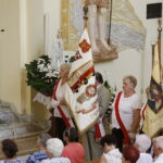 21.08.2018 Kielce. Kościół p.w Jana Chrzciciela. Poświęcenie odnowionego Sztandaru Koła Emerytów i Rencistów przy MPK / Jarosław Kubalski / Radio Kielce