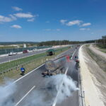 22.08.2018 Brzegi. Nowy odcinek S7. Ćwiczenia straży pożarnej / Jarosław Kubalski / Radio Kielce