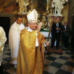 26.08.2018 Jędrzejów. Archiopactwo cystersów.  Msza w 800 lecie przybycia do Jędrzejowa bł Wincentego Kadłubka. Arcybiskup Marek Jędraszewski / Jarosław Kubalski / Radio Kielce