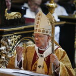 26.08.2018 Jędrzejów. Archiopactwo Cystersów.  Msza w 800-lecie przybycia do Jędrzejowa bł Wincentego Kadłubka. Arcybiskup Marek Jędraszewski / Jarosław Kubalski / Radio Kielce