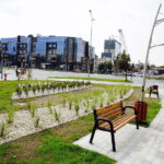 28.08.2018 Kielce. Zrewitalizowany plac przed ŚUW / Jarosław Kubalski / Radio Kielce