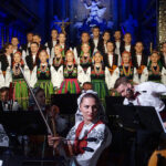 Jubileuszowy koncert zespołu „Mazowsze” w Archiopactwie Cystersów / Ewa Pociejowska-Gawęda / Radio Kielce