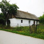 Polacy ratujący Żydów. 11.07.2018 Gospodarstwo w dawnym przysiółku Wólka, obok wsi Gołuchów  gdzie rodzina Lechów ukrywała Żydów / Jarosław Kubalski / Radio Kielce