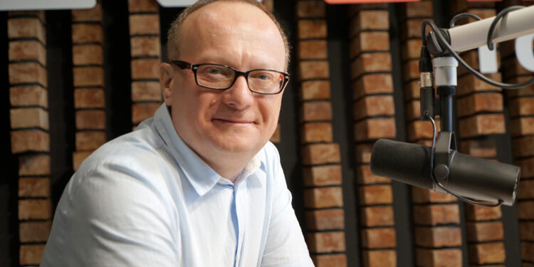 Marcin Pasiarski, kierownik Kliniki Hematologii i Transplantacji Szpiku w ŚCO / Robert Felczak / Radio Kielce