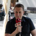 Oblęgorek. Pałacyk Henryka Sienkiewicza. Raport Dnia. Na zdjęciu: Łukasz Wojtczak - kierownik Pałacyku / Krzysztof Bujnowicz / Radio Kielce