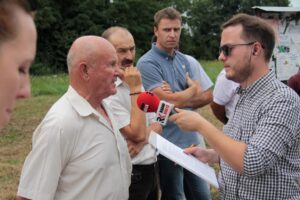 Zysławice. Punkty Widzenia. Mieszkańcy nie chcą kurzej fermy / Krzysztof Bujnowicz / Radio Kielce