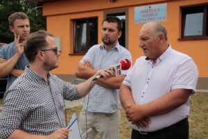 Zysławice. Punkty Widzenia. Mieszkańcy nie chcą kurzej fermy / Krzysztof Bujnowicz / Radio Kielce