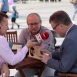 Kielce. Stacja: Wakacje. Na zdjęciu (od lewej): Paweł Solarz, Tomasz Natkaniec i prezydent Kielc Wojciech Lubawski / Krzysztof Bujnowicz / Radio Kielce