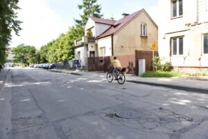 Trzy ulice w centrum Kielc zostaną wyremontowane. Ogłoszono przetarg. Ulica Prezydenta R. Kaczorowskiego / Marzena Mąkosa / Radio Kielce