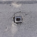 Trzy ulice w centrum Kielc zostaną wyremontowane. Ogłoszono przetarg. Uszkodzenia na ulicy Prezydenta R. Kaczorowskiego / Marzena Mąkosa / Radio Kielce