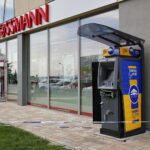 Bankomat przy Rossmanie na ulicy Jana Nowaka Jeziorańskiego / Marzena Mąkosa / Radio Kielce