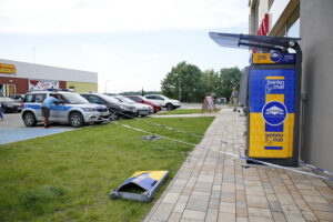 Bankomat przy Rossmanie na ulicy Jana Nowaka Jeziorańskiego / Marzena Mąkosa / Radio Kielce